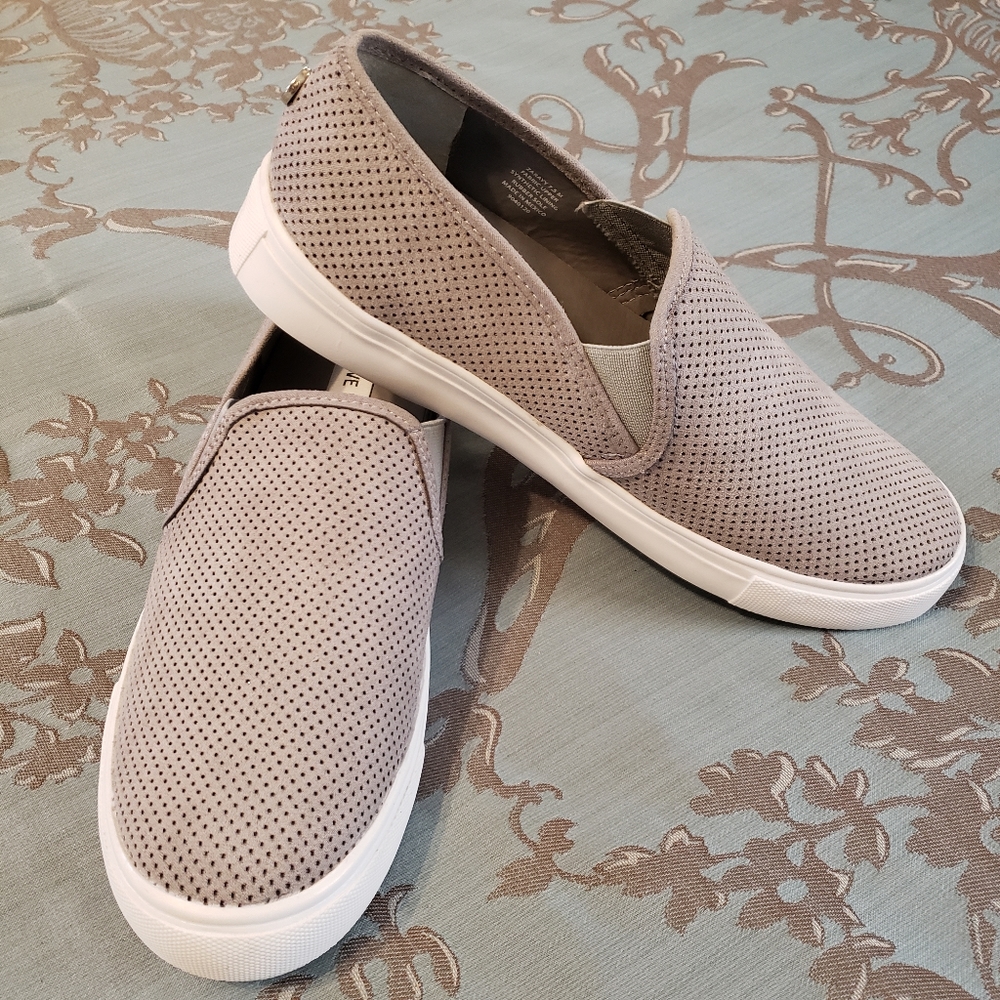 Steve Madden Zarayy Slip On Sneaker size 7.5 NWOT